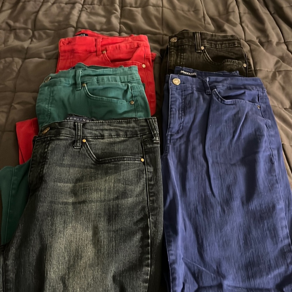Five pair of women’s colored jeans by Bandolino size 12. $10 each/five for $40